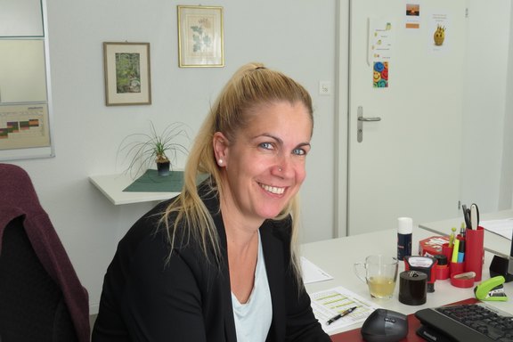 Nicole Grischott, Leitung Betreuung und Pflege Nicole Grischott, Leitung Betreuung und Pflege