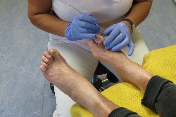 Pedicure_2_01.jpg